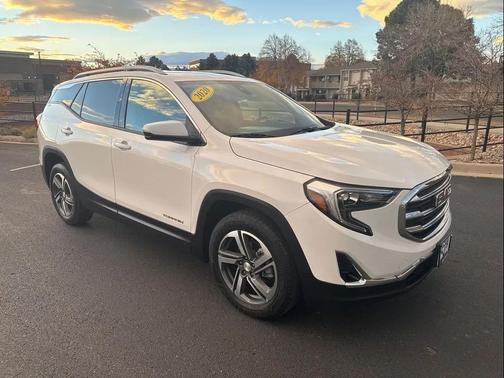 2020 GMC Terrain SLT
