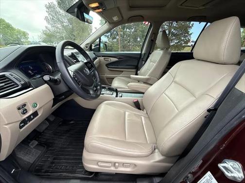 2021 Honda Pilot Touring 8-Passenger