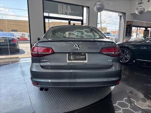 2016 Volkswagen Jetta 1.8T Sport
