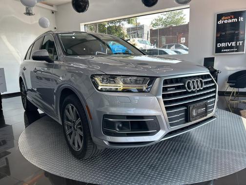 2018 Audi Q7 3.0T Premium Plus