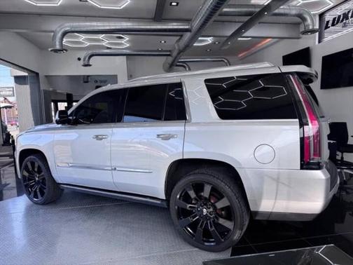 2016 Cadillac Escalade Premium