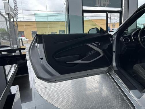 2019 Chevrolet Camaro 1LT