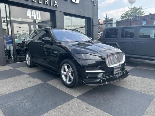 2017 Jaguar F-PACE 35t Premium