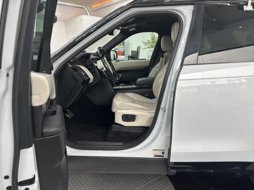 2018 Land Rover Discovery HSE