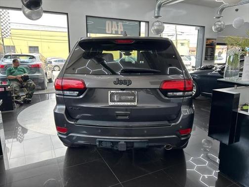 2017 Jeep Grand Cherokee Altitude