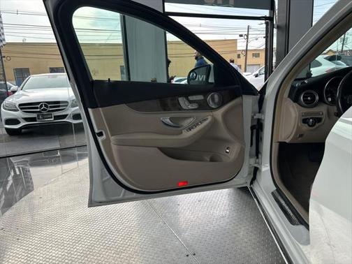 2015 Mercedes-Benz C-Class C 300 4MATIC Sport