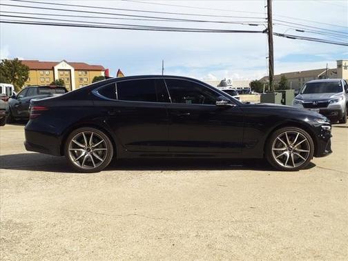 2024 Genesis G70 2.5T