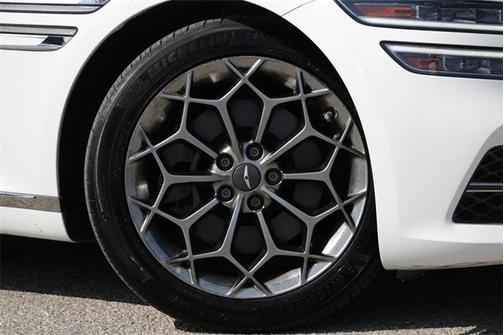 2021 Genesis G80 2.5T