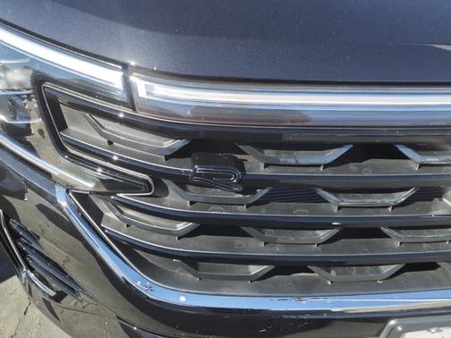 2025 Volkswagen Atlas Cross Sport 2.0T SEL Premium R-Line