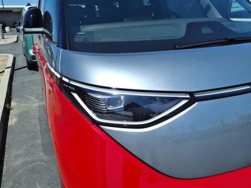 2025 Volkswagen ID. Buzz Pro S Plus