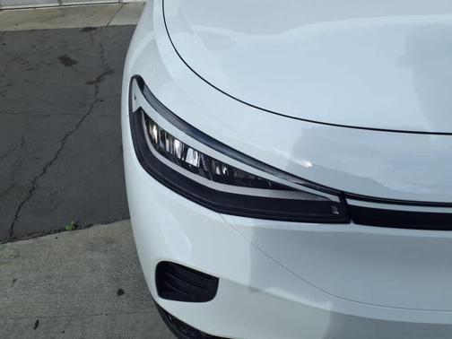 2025 Volkswagen ID.4 Pro