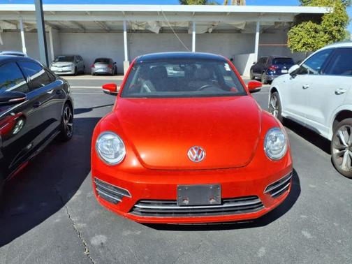 2019 Volkswagen Beetle 2.0T SE