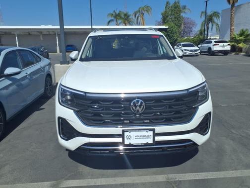 2025 Volkswagen Atlas 2.0T SEL Premium R-Line