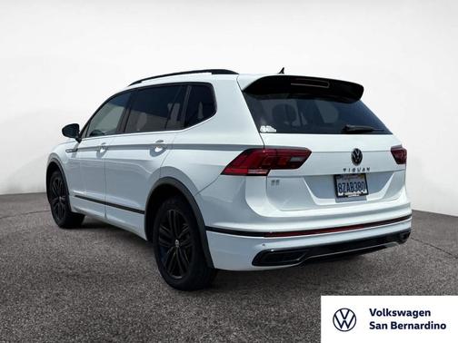 2022 Volkswagen Tiguan 2.0T SE R-Line Black