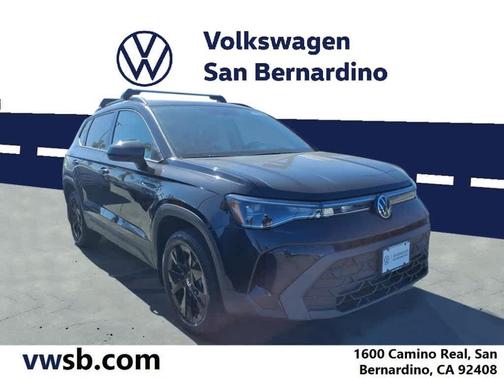 2025 Volkswagen Taos 1.5T SE Black