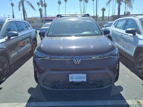 2025 Volkswagen Taos 1.5T SE Black