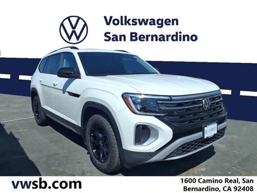 2025 Volkswagen Atlas 2.0T Peak Edition