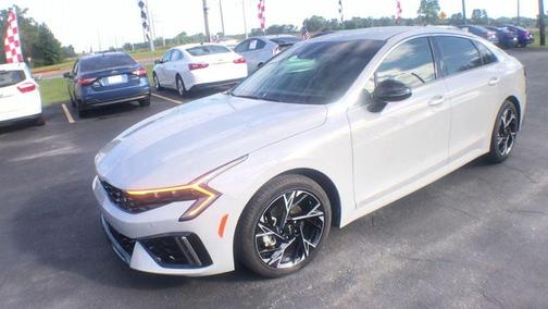 2025 Kia K5 GT-Line