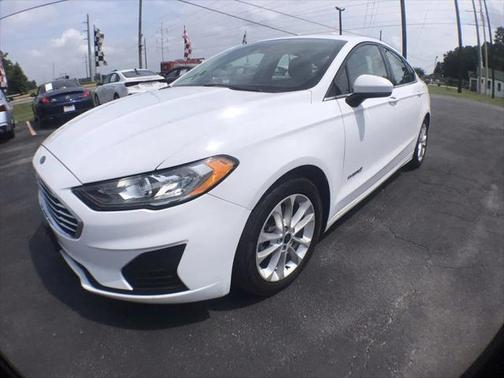 2019 Ford Fusion Hybrid SE