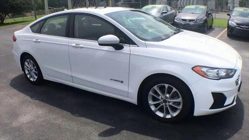 2019 Ford Fusion Hybrid SE