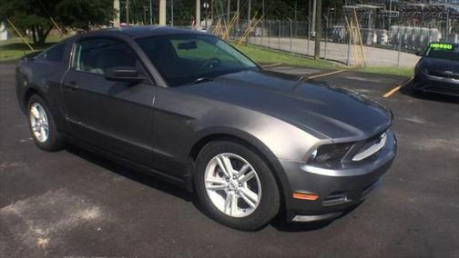 2011 Ford Mustang V6