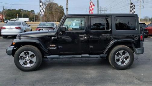 2016 Jeep Wrangler Unlimited Sahara