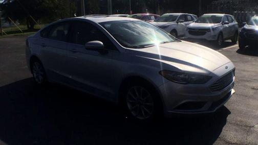 2017 Ford Fusion Hybrid SE
