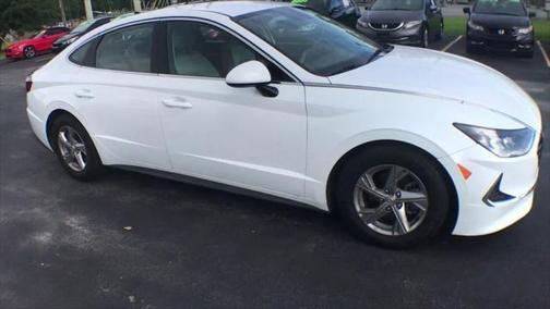 2021 Hyundai SONATA SE