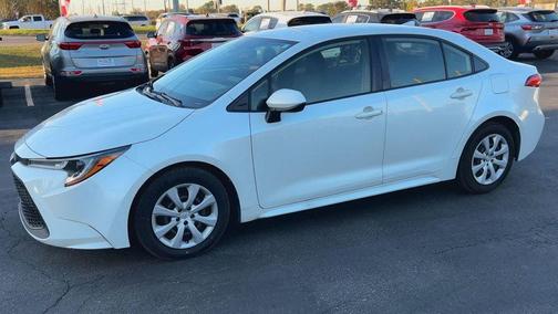 2021 Toyota Corolla LE