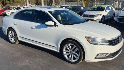 2017 Volkswagen Passat 1.8T SEL Premium