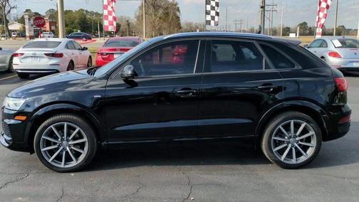 2018 Audi Q3 2.0 TFSI Premium FWD