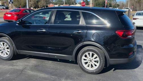 2019 Kia Sorento L