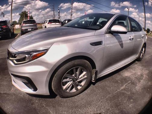2020 Kia Optima LX