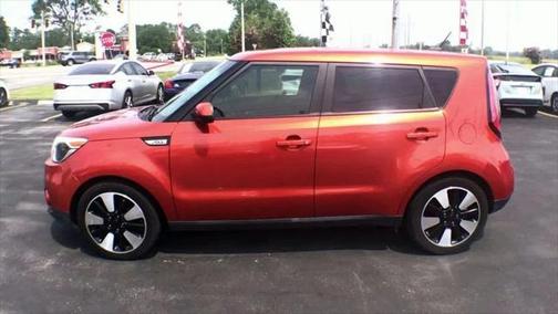 2019 Kia Soul +