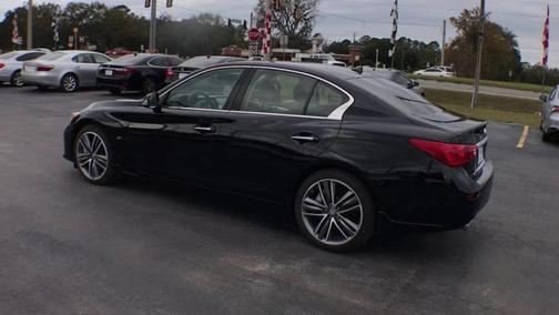 2015 INFINITI Q50 Sport