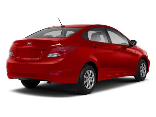 2013 Hyundai Accent SE