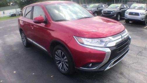 2019 Mitsubishi Outlander SE