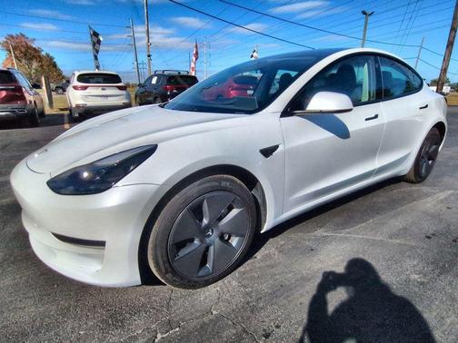 2023 Tesla Model 3 Standard Range