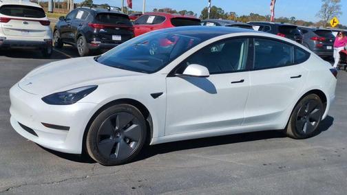 2023 Tesla Model 3 Standard Range