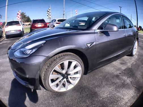 2019 Tesla Model 3 Standard Range