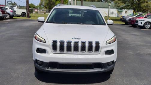Bright White Clearcoat 2017 Jeep Cherokee Latitude