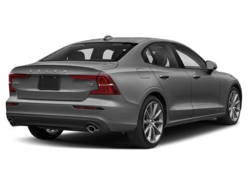 2020 Volvo S60 T5 Momentum