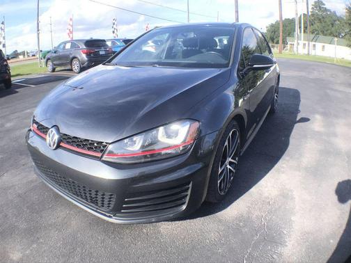 2017 Volkswagen Golf GTI 2.0T S 4-Door