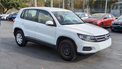 2018 Volkswagen Tiguan Limited 2.0T 4MOTION