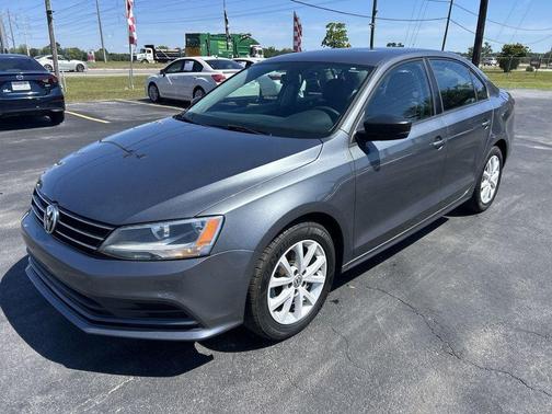 Platinum Gray Metallic 2015 Volkswagen Jetta 1.8T SE