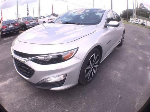 2021 Chevrolet Malibu FWD RS
