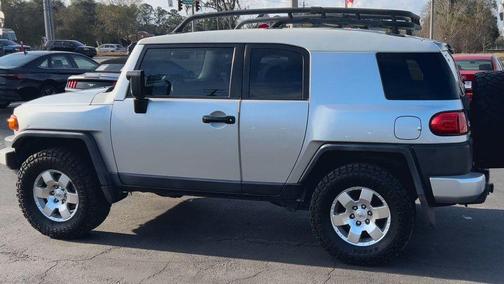 2007 Toyota FJ Cruiser Base