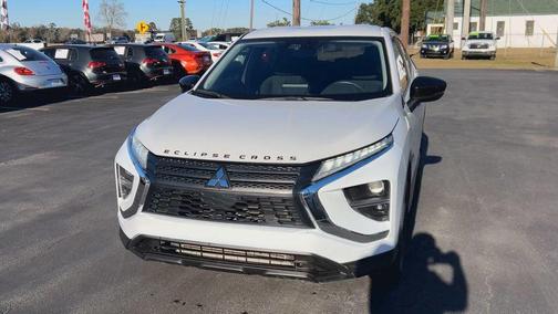 2022 Mitsubishi Eclipse Cross LE