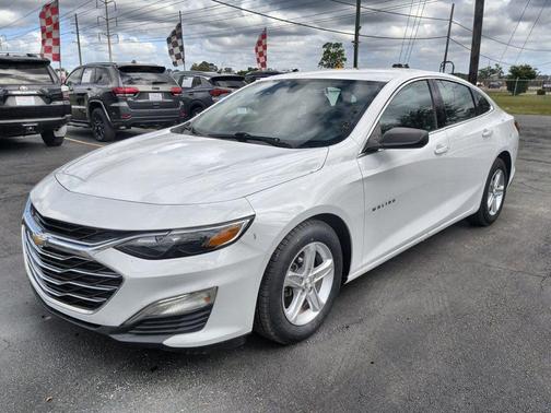 Summit White 2020 Chevrolet Malibu 1LS