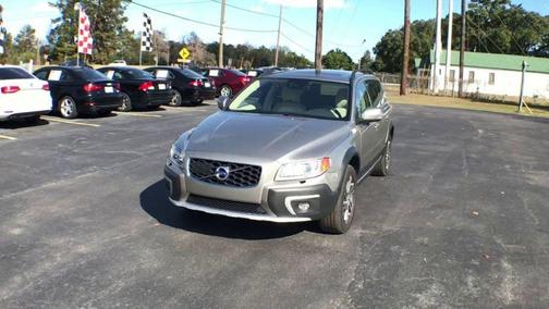 Photo 3 of 25 of 2015 Volvo XC70 T5 Platinum